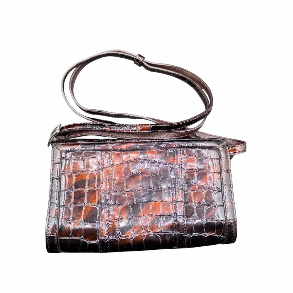 Brighton Croc Embossed Brown Leather Wallet Crossbody Heart Clasp